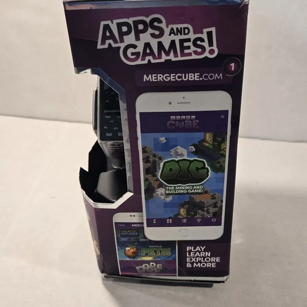 MERGE CUBE - FUN & EDUCATIONAL AUGMENTED REALITY STEM TOY FOR KIDS, LEARNING NEW